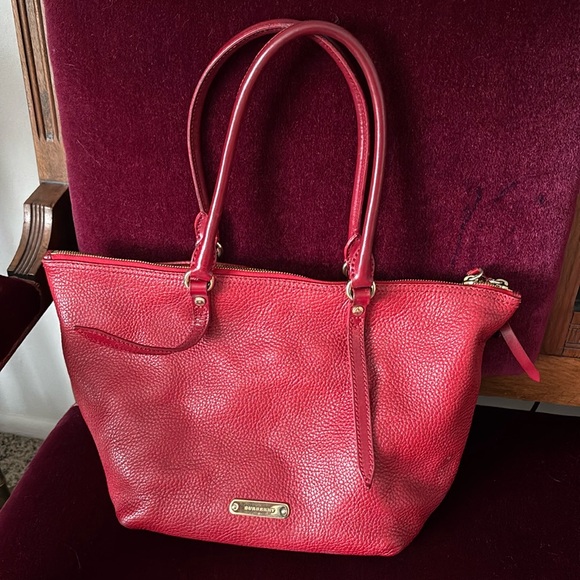 Burberry Red Pebbled leather Salisbury tote shoulder bag purse - Picture 1 of 15